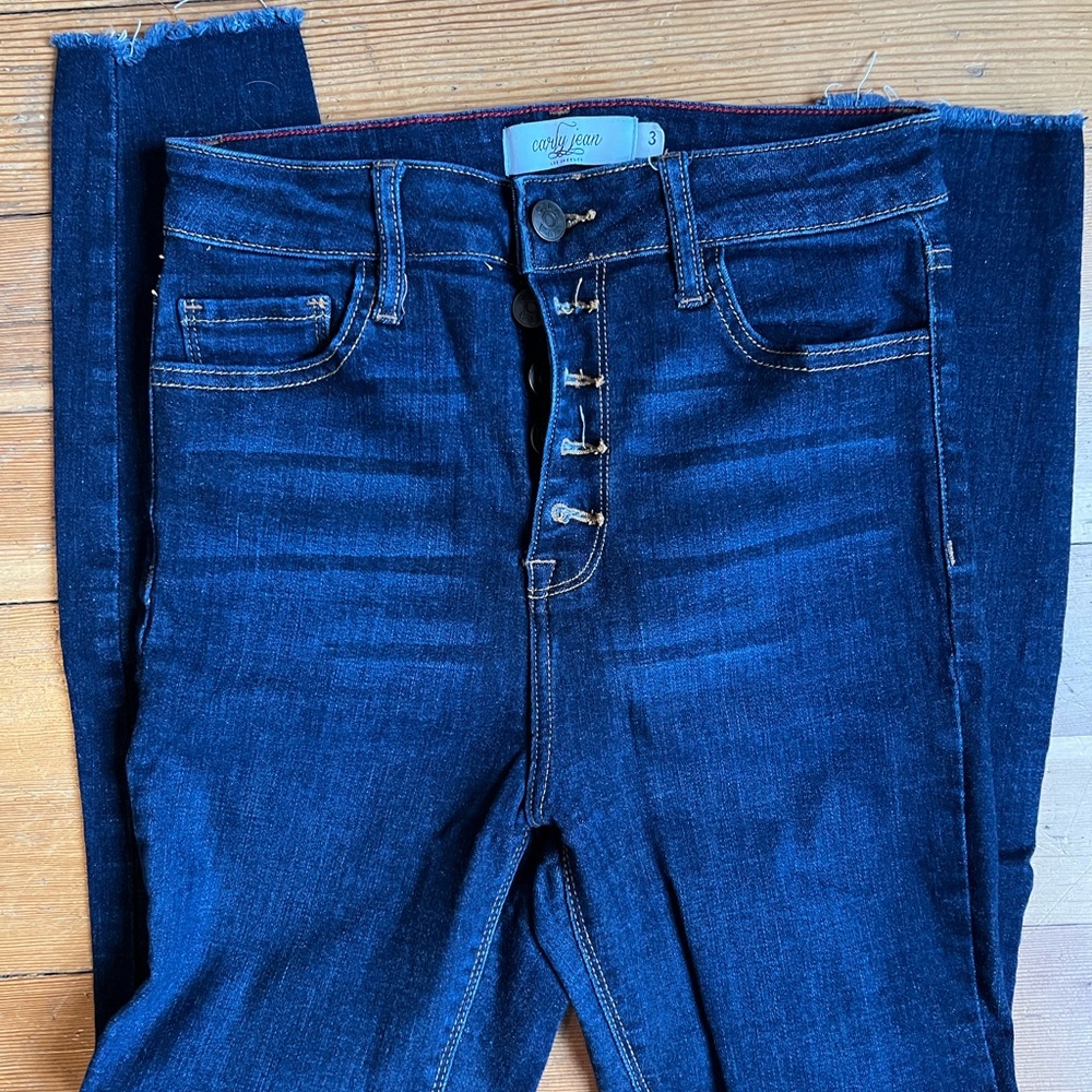 Carly Jean Los Angeles Dark Wash Jeans Size 3
